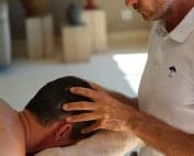 scalp massage vence