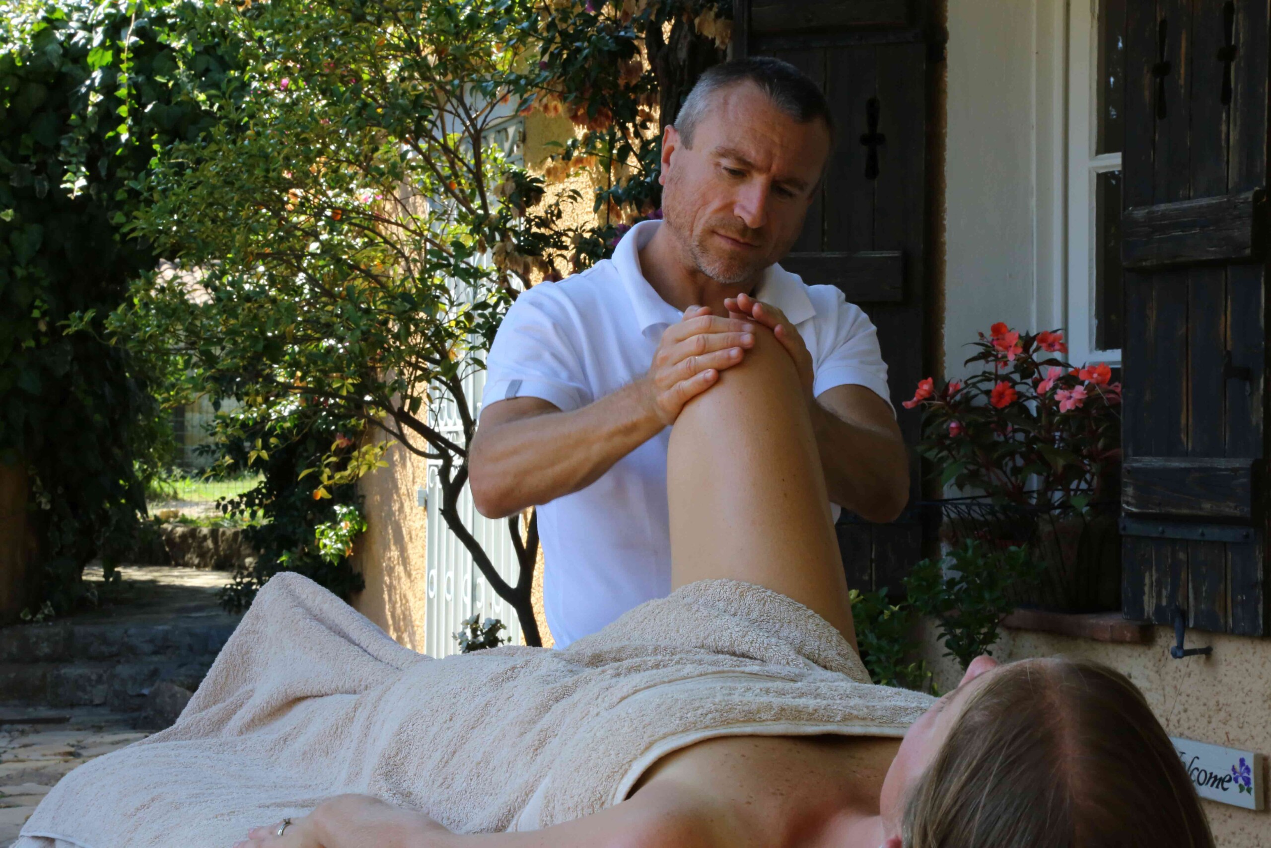 best swedish massage at home mougins