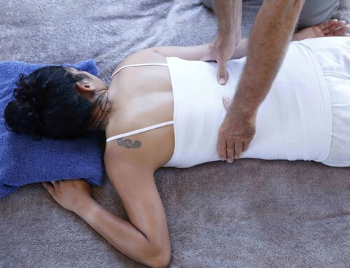 How does Shiatsu help the lymphatic system in Vence?